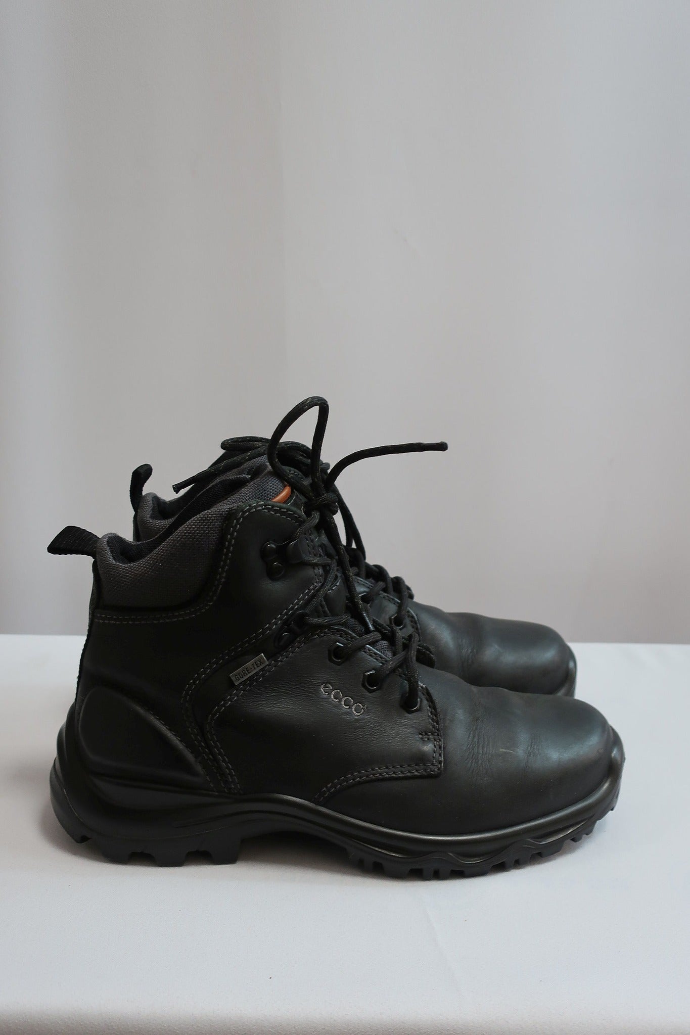 ECCO odiniai laisvalaikio batai su Gore-Tex 40 dydis