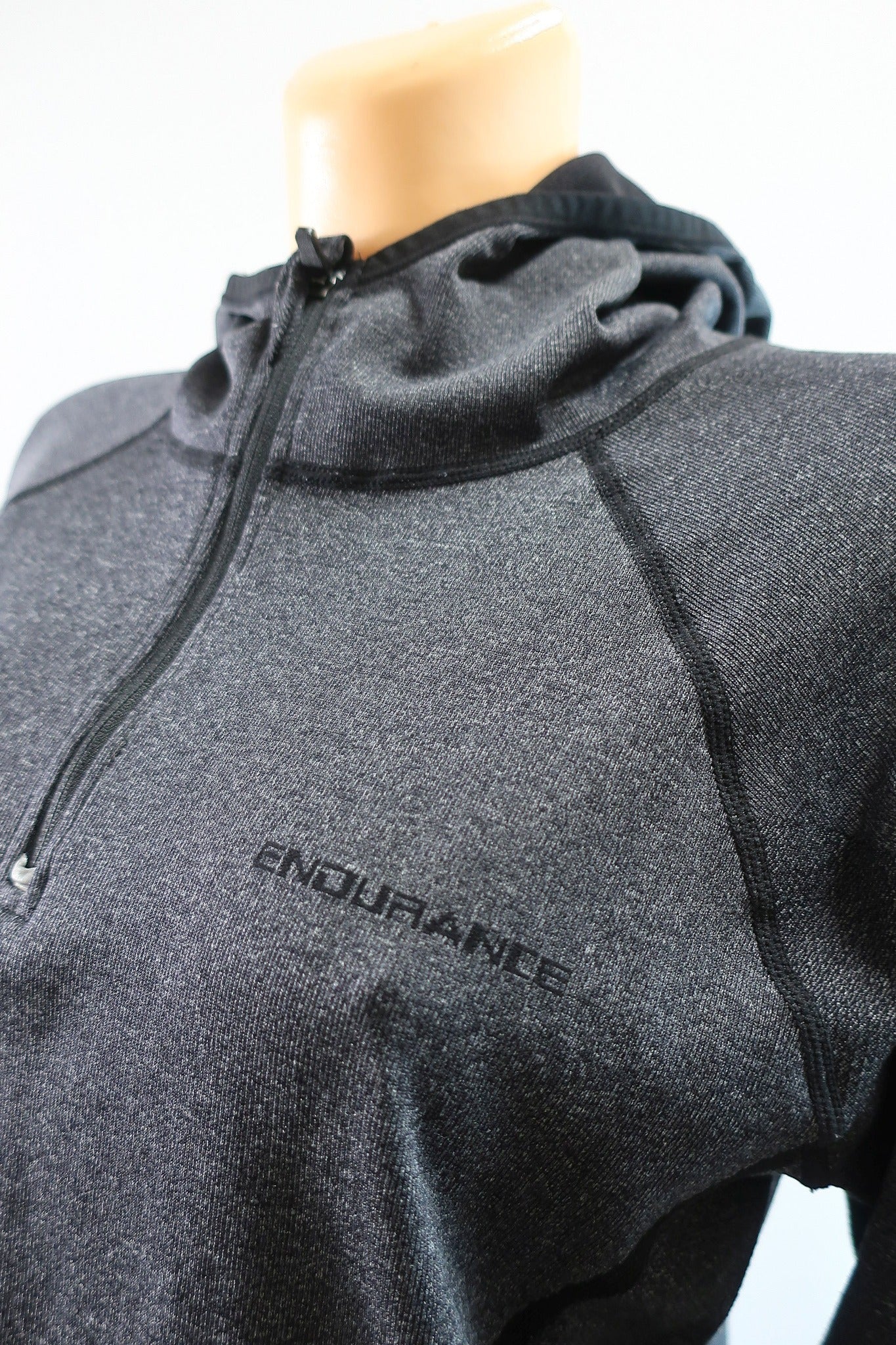 ENDURANCE moteriškas lengvas sportinis džemperis/marškinėliai L/XL dydis