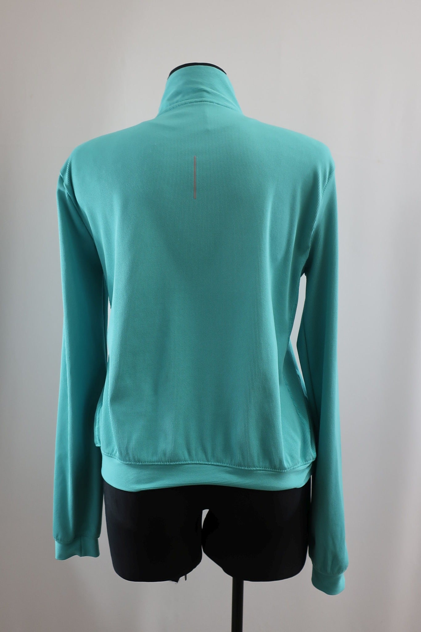 NIKE moteriškas sportinis džemperis M dydis