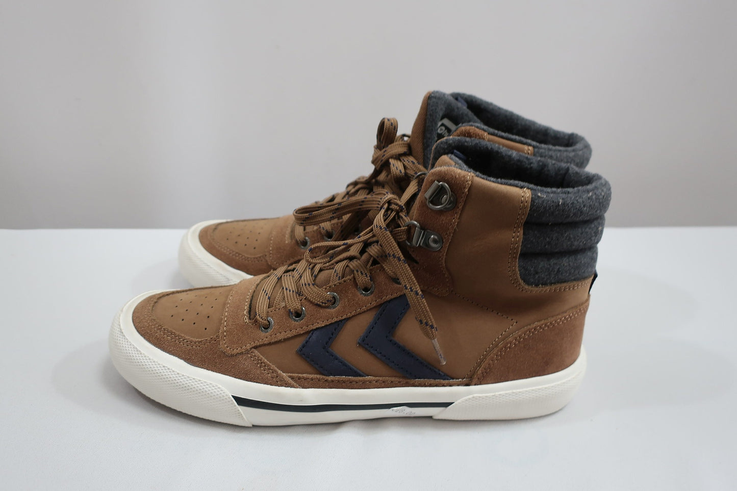 HUMMEL nauji laisvalaikio batai 39/39,5 dydis