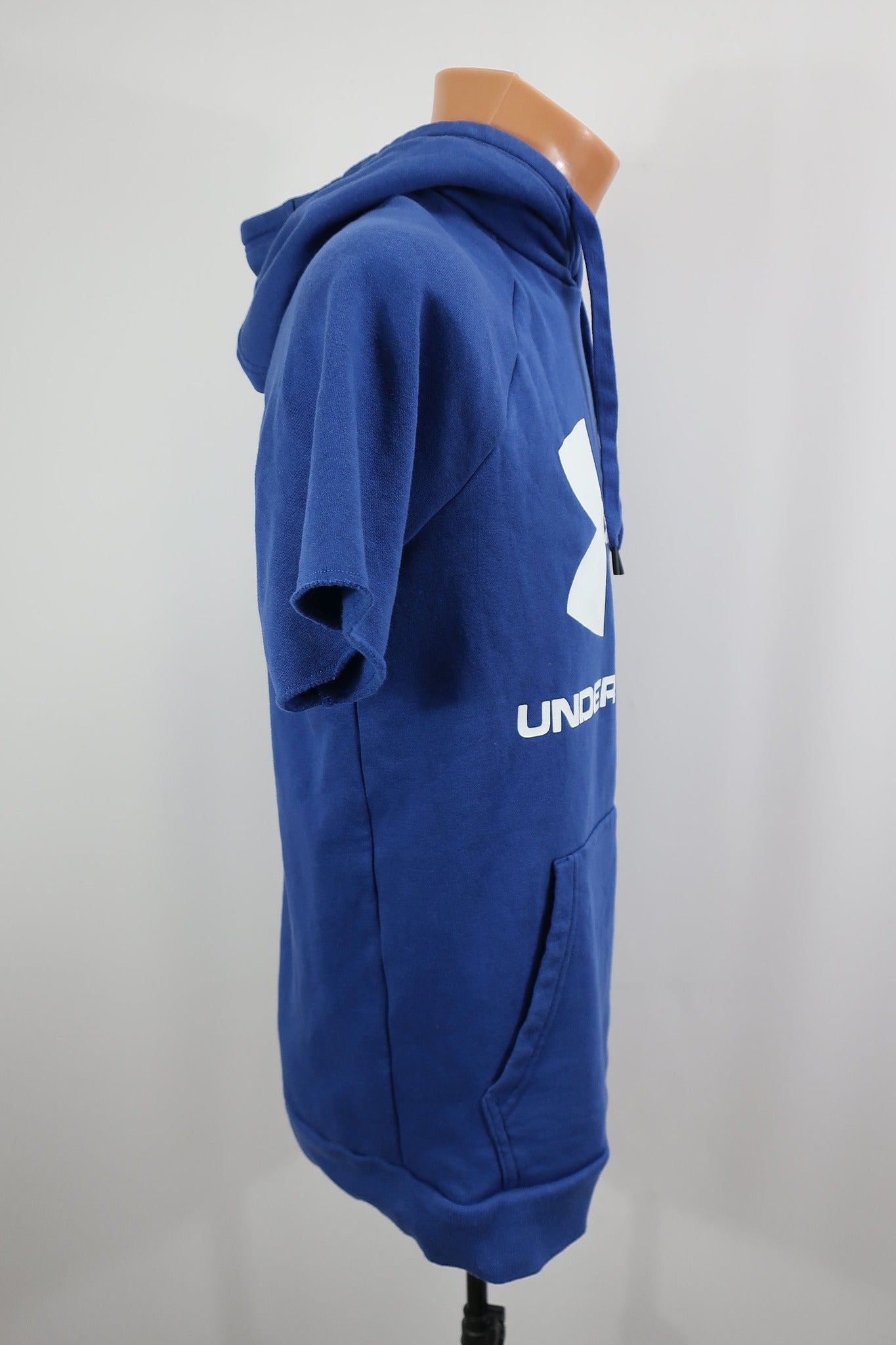 UNDER ARMOUR vyriškas džemperis/liemenė M dydis