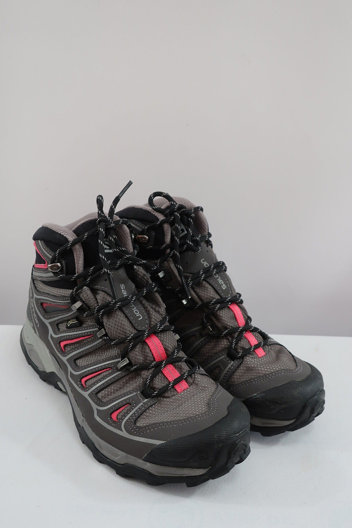 SALOMON laisvalaikio, žygio batai su Gore-Tex 41 dydis