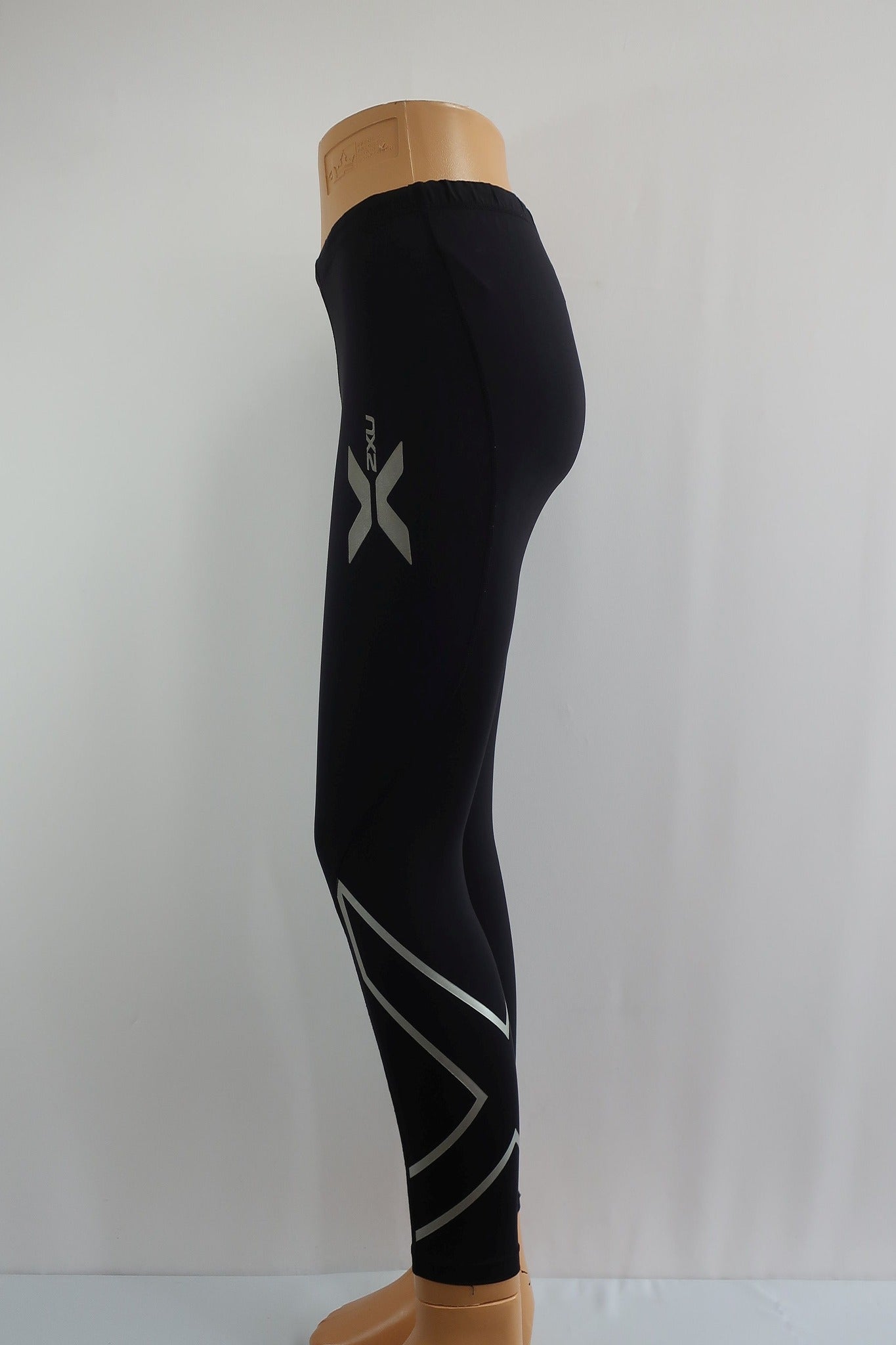 2XU vyriškos kompresinės sportinės tamprės L dydis