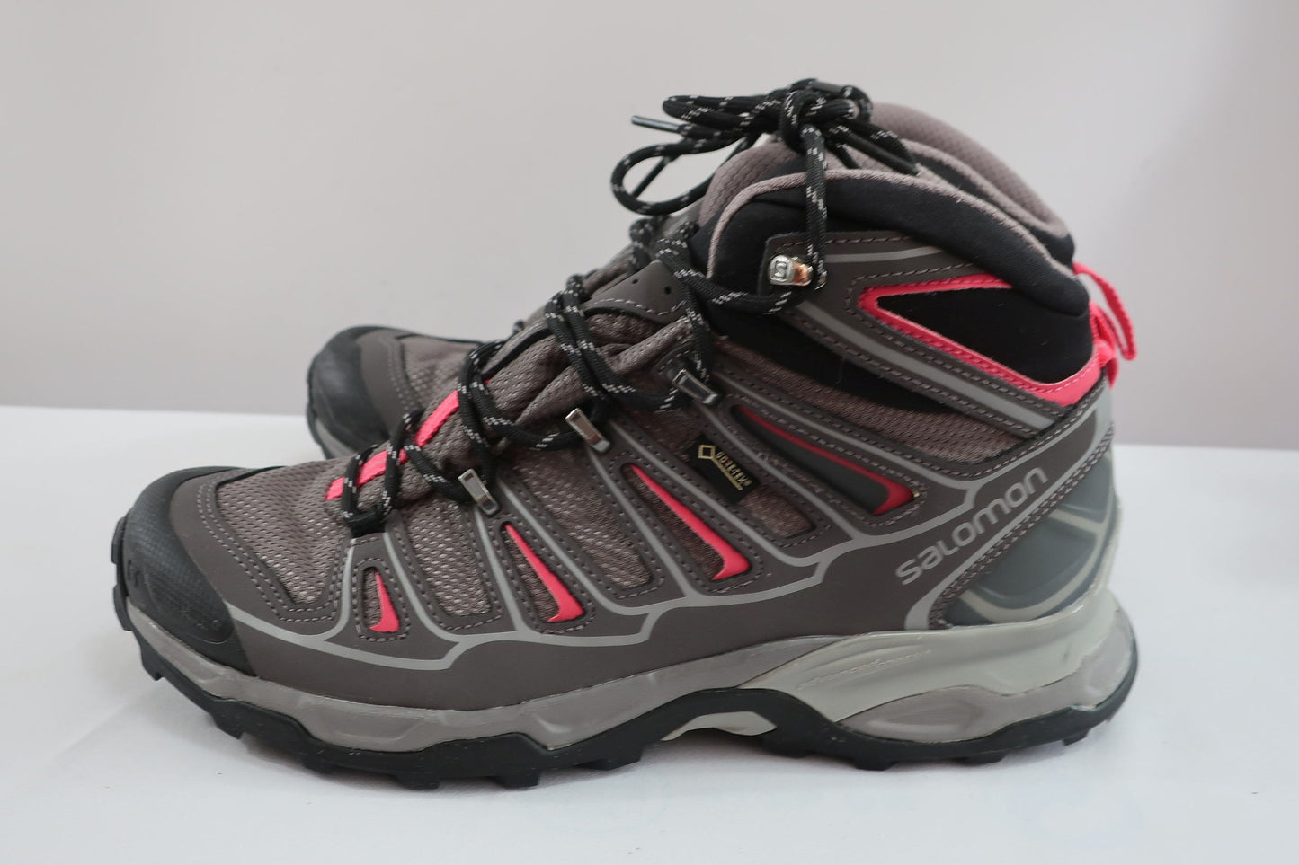 SALOMON laisvalaikio, žygio batai su Gore-Tex 41 dydis