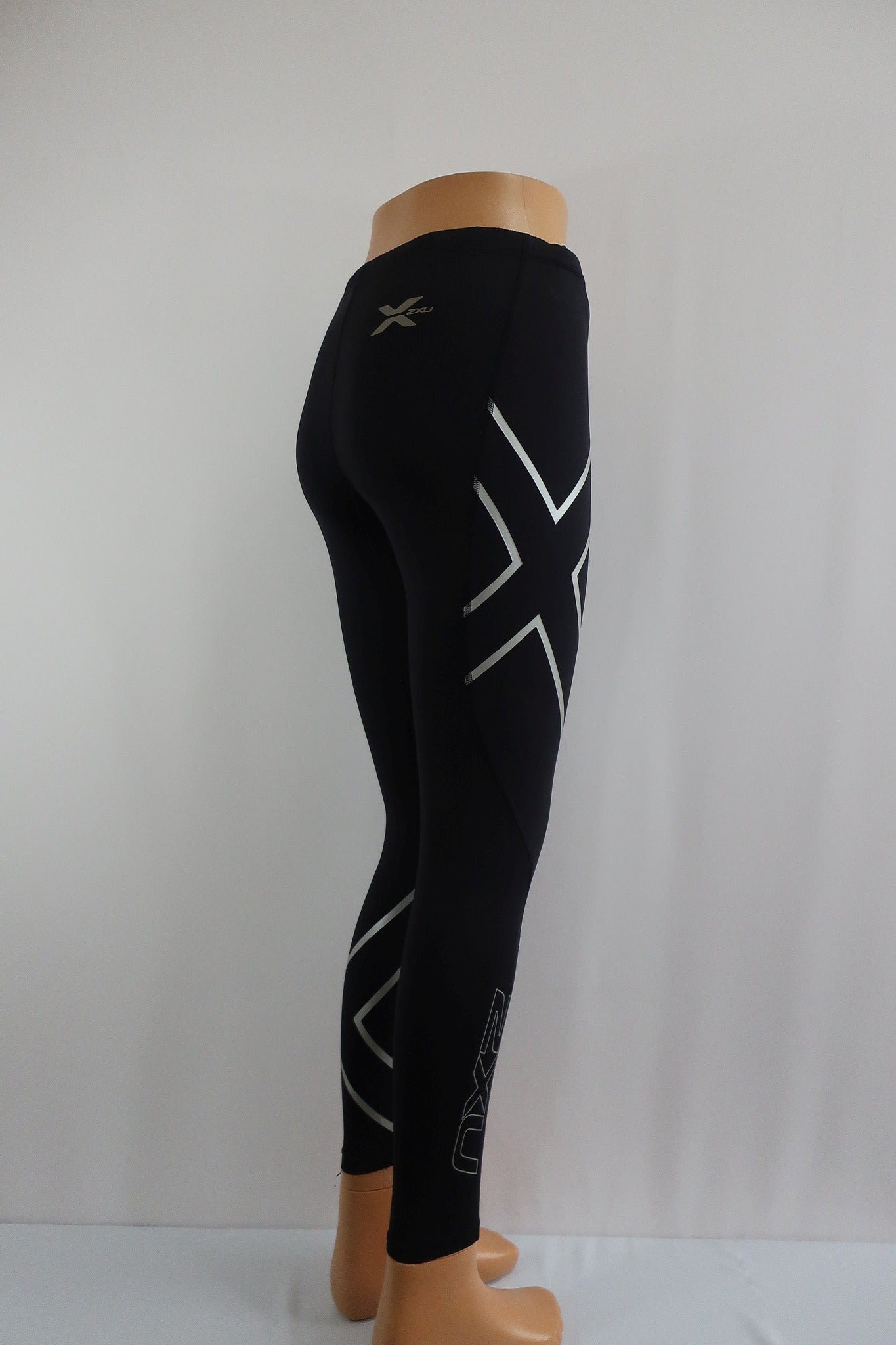 2XU vyriškos kompresinės sportinės tamprės L dydis