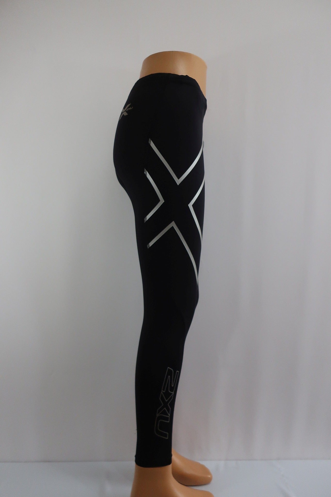 2XU vyriškos kompresinės sportinės tamprės L dydis