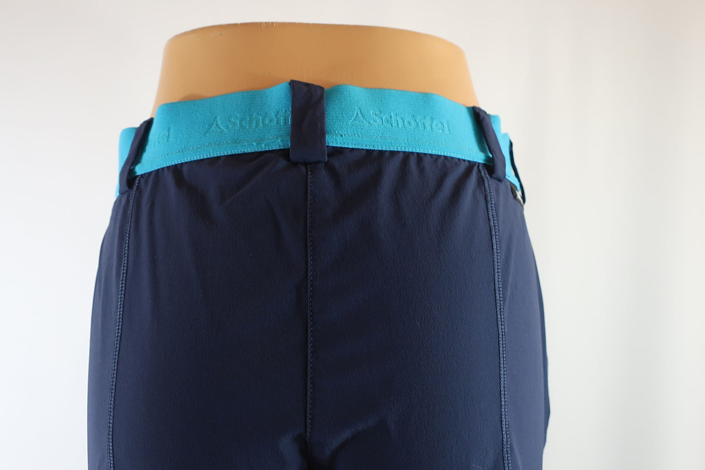 SCHOFFEL moteriški kapriai/ilgesni šortai 38 dydis