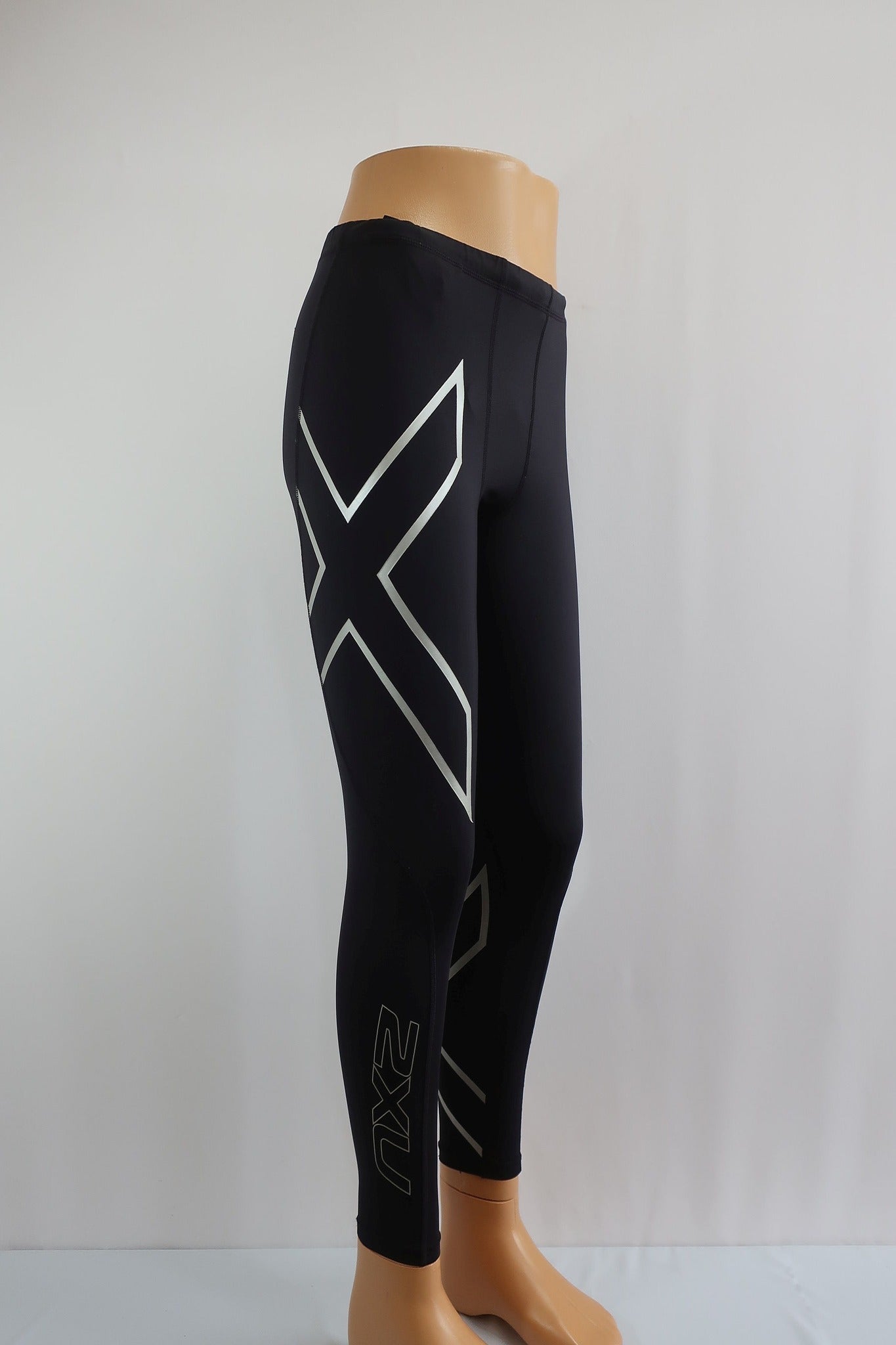 2XU vyriškos kompresinės sportinės tamprės L dydis