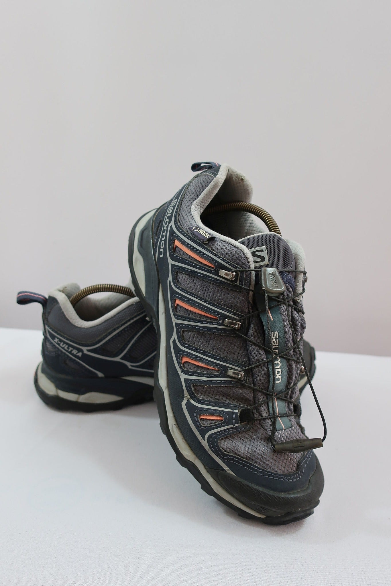 SALOMON laisvalaikio batai su Gore-tex 38 dydis