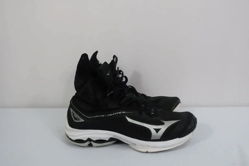 MIZUNO sportiniai batai 38 dydis.