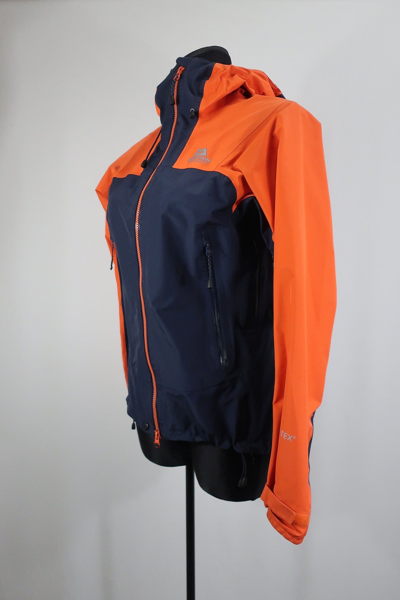 MOUNTAIN EQUIPMENT moteriška membraninė striukė su Gore-tex 36/38 dydis