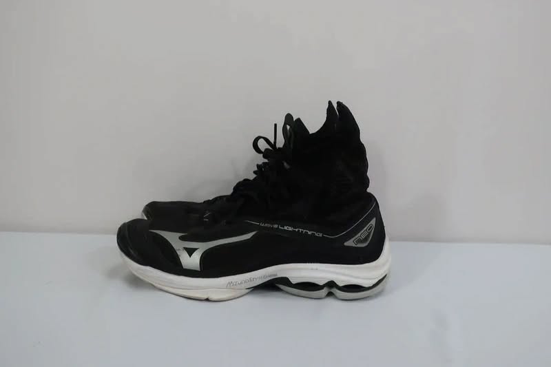 MIZUNO sportiniai batai 38 dydis.