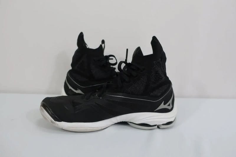 MIZUNO sportiniai batai 38 dydis.