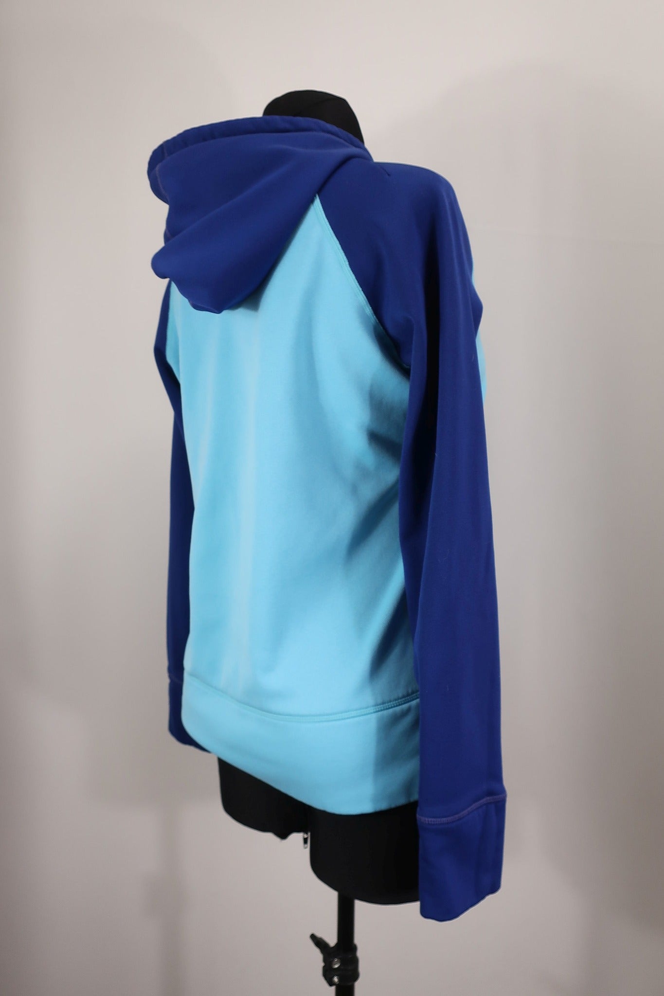 NIKE moteriškas džemperis M dydis.