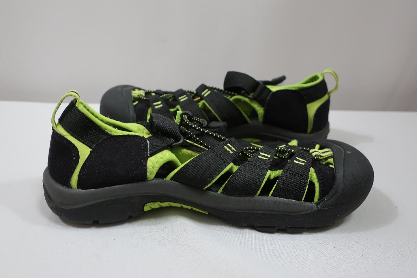 KEEN sandalai 37 dydis.