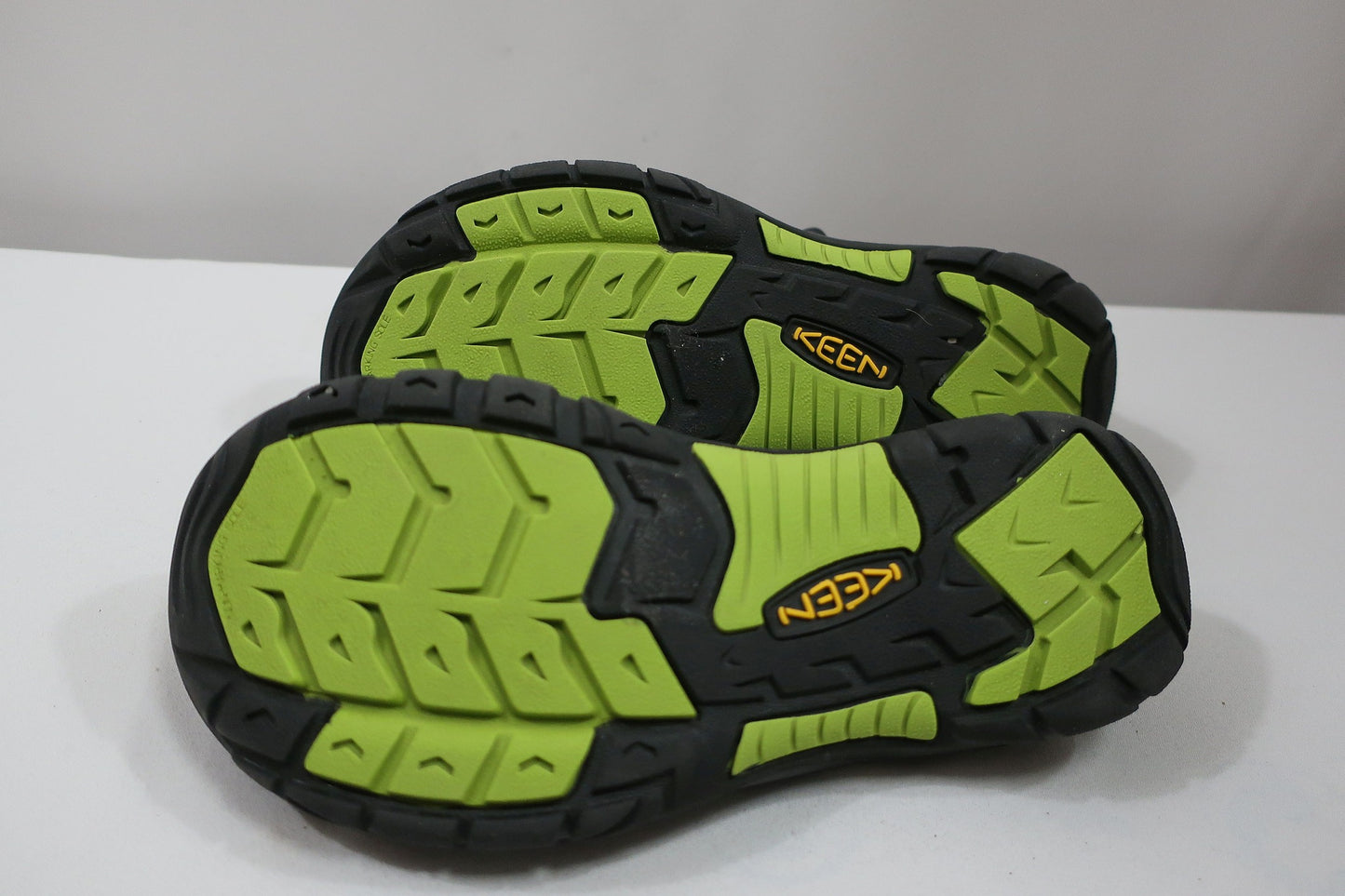 KEEN sandalai 37 dydis.