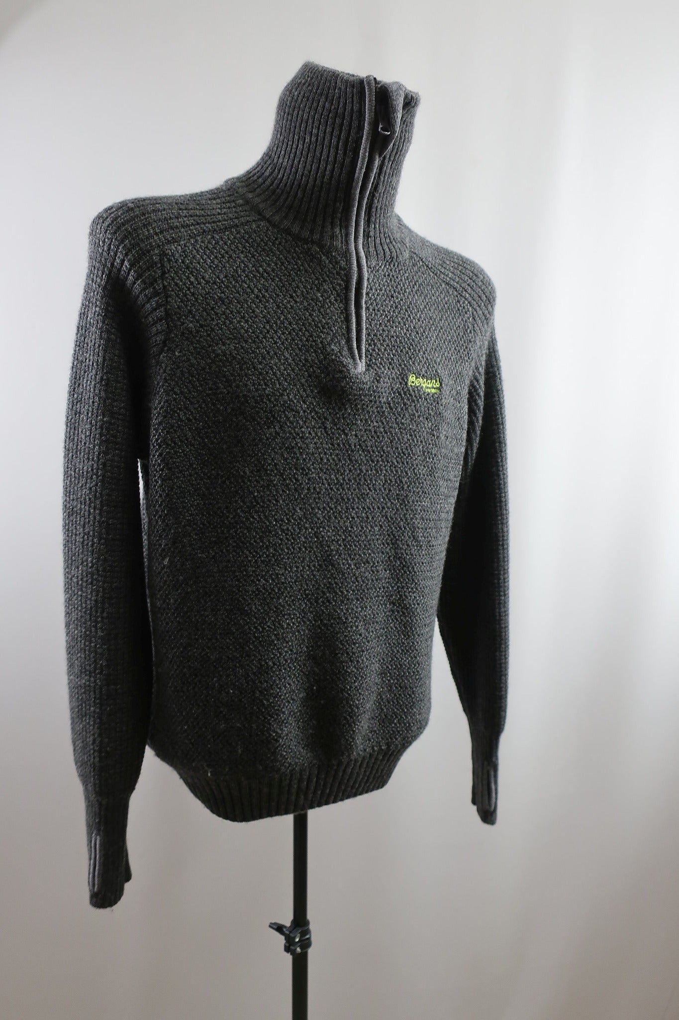 BERGANS vyriškas merino vilnos megztinis L/XL dydis