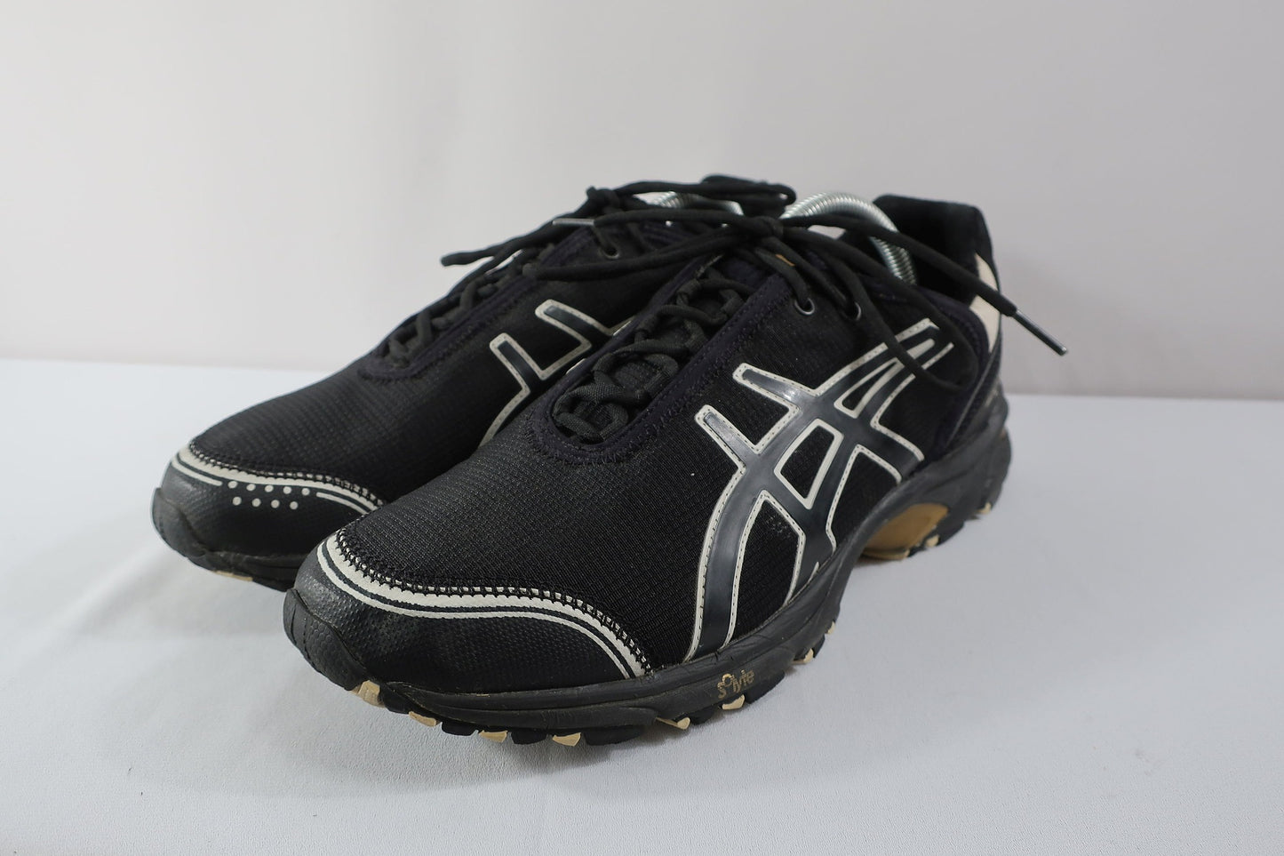 ASICS sportiniai batai 42 dydis