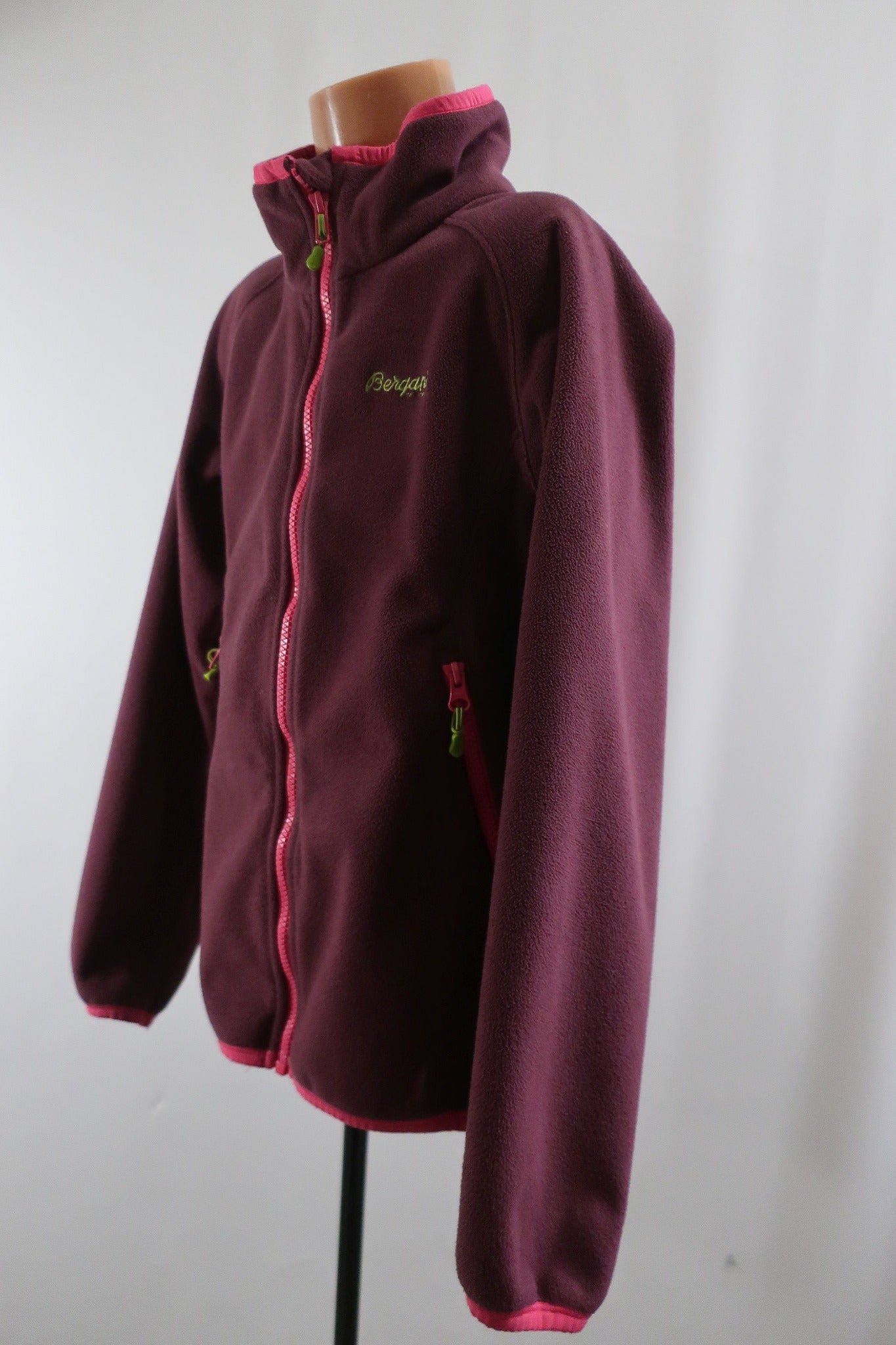 BERGANS vaikiškas windstoperinis šiltukas 152 ūgiui