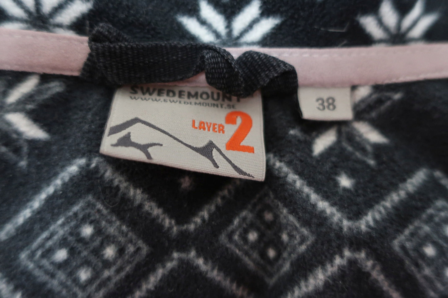 SWEDEMOUNT moteriškas flisinis šiltukas 38 dydis