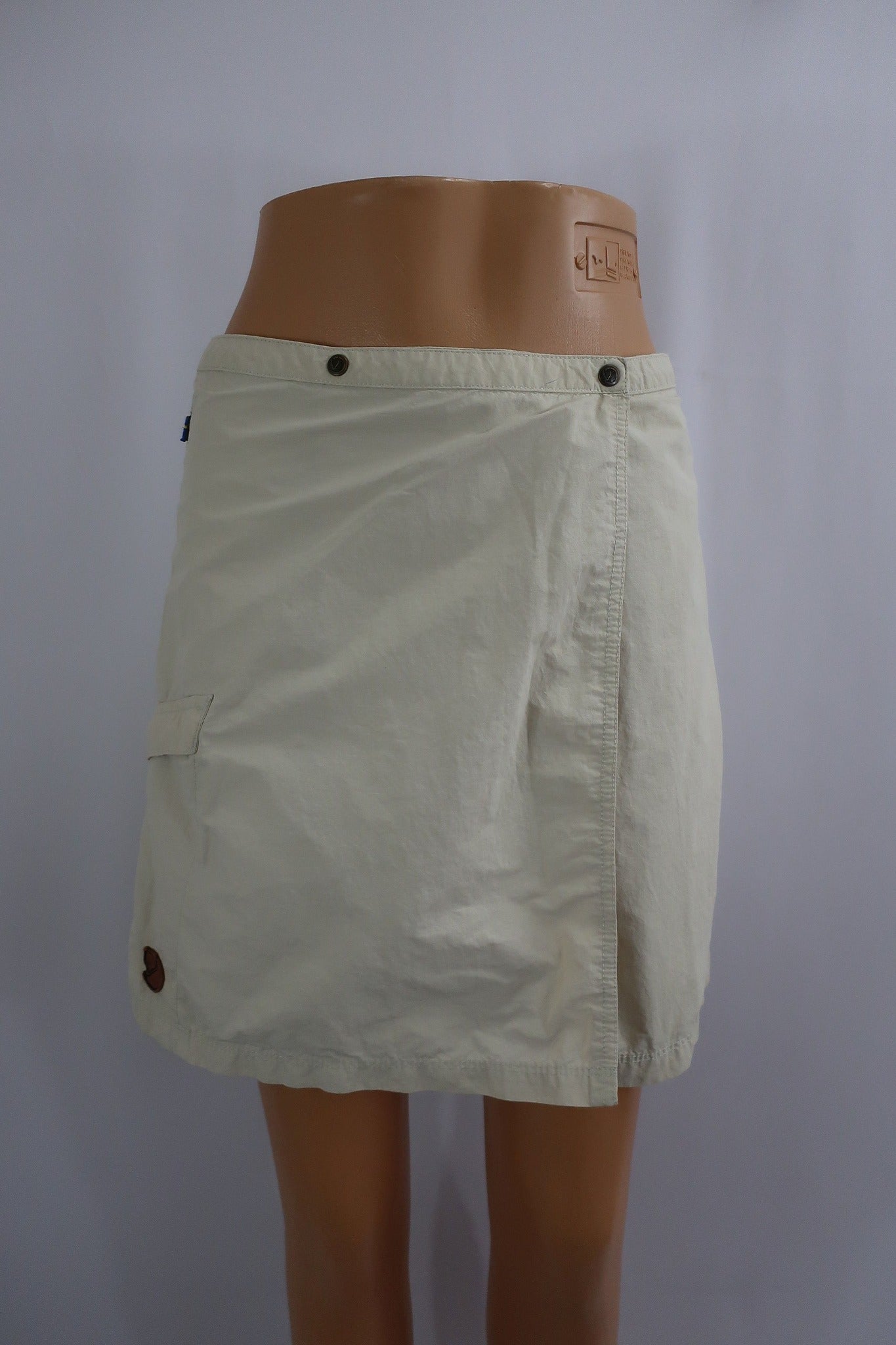 FJALLRAVEN sijonas/šortai 36 dydis