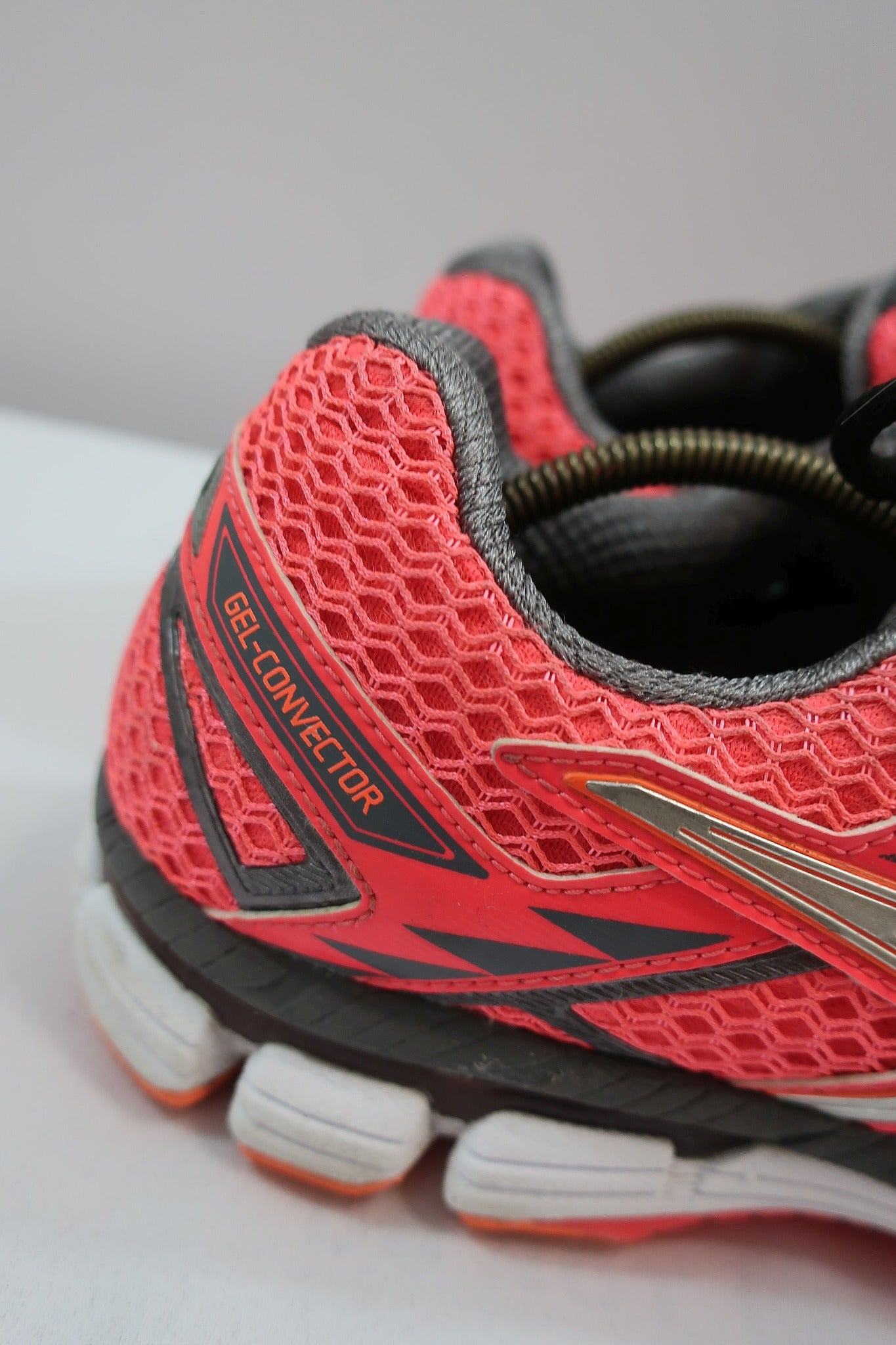 ASICS sportiniai bateliai 40,5  dydis