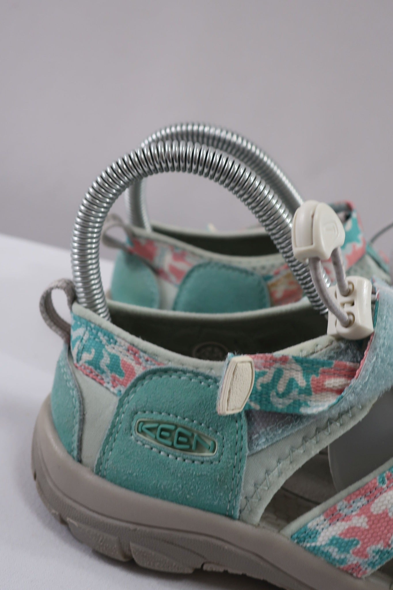 KEEN basutės /sandalai 37 dydis.