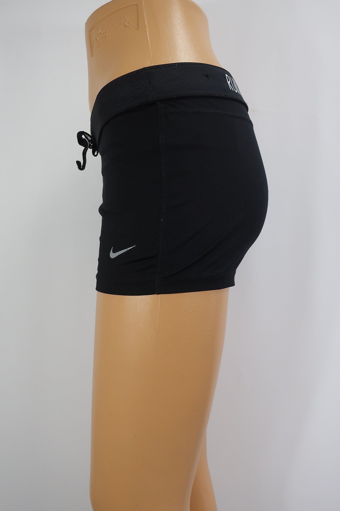 NIKE moteriški sportiniai šortai L dydis