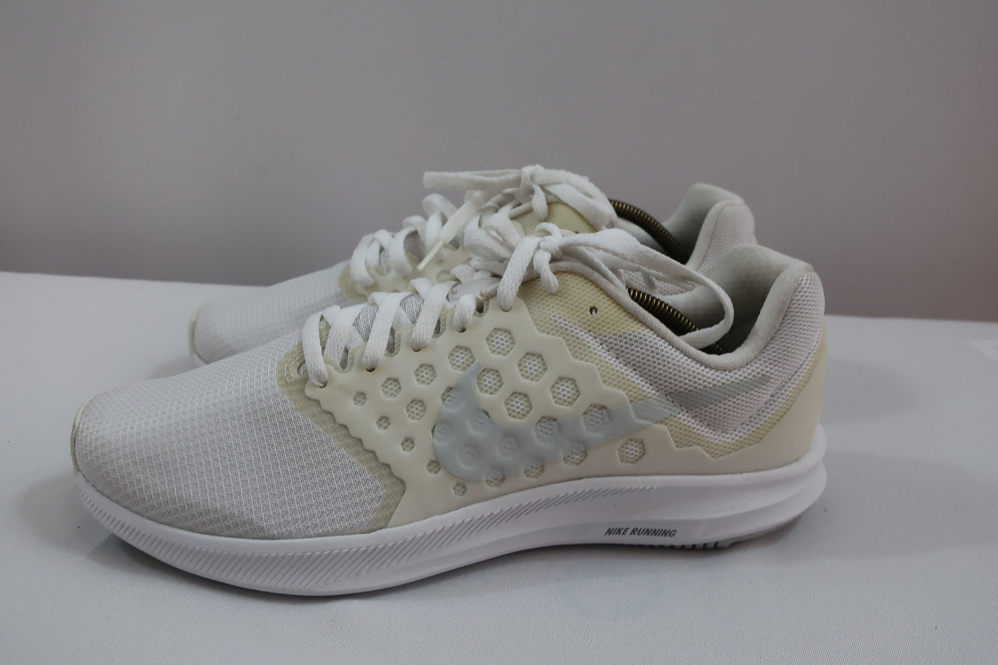 NIKE nauji sportiniai bateliai 40/40,5 dydis