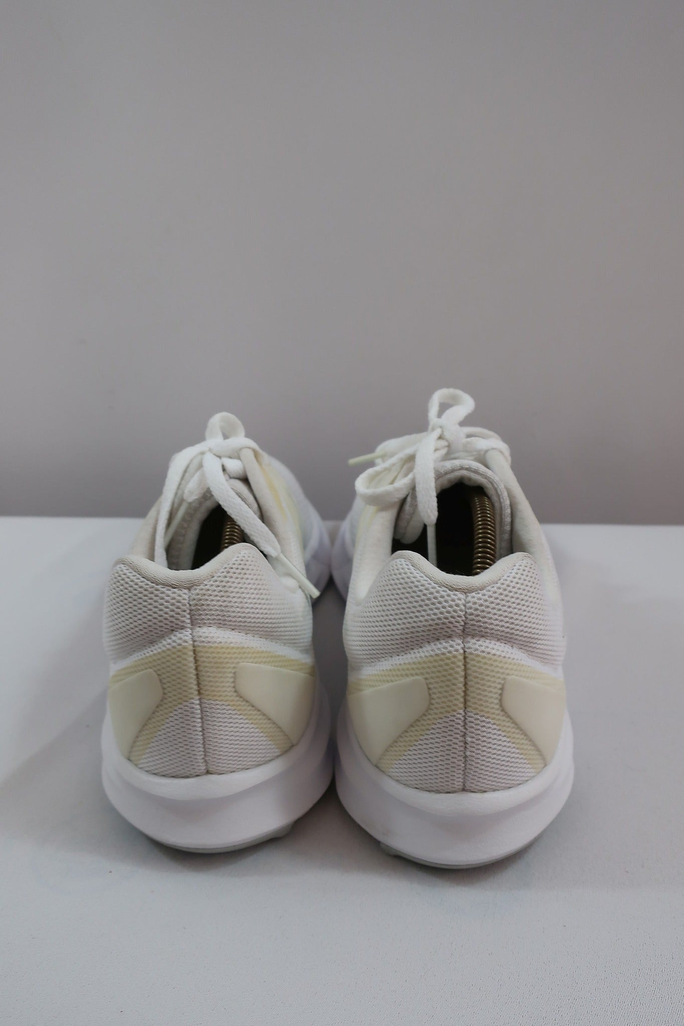 NIKE nauji sportiniai bateliai 40/40,5 dydis