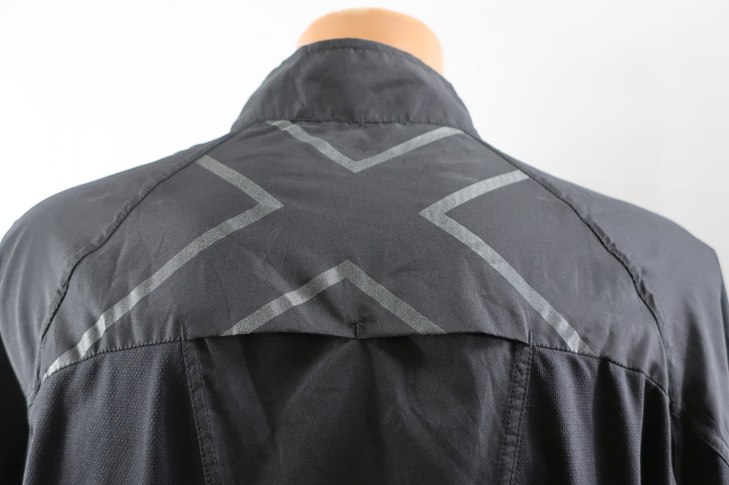 2XU vyriškas naujas sportinis švarkas L/XL dydis