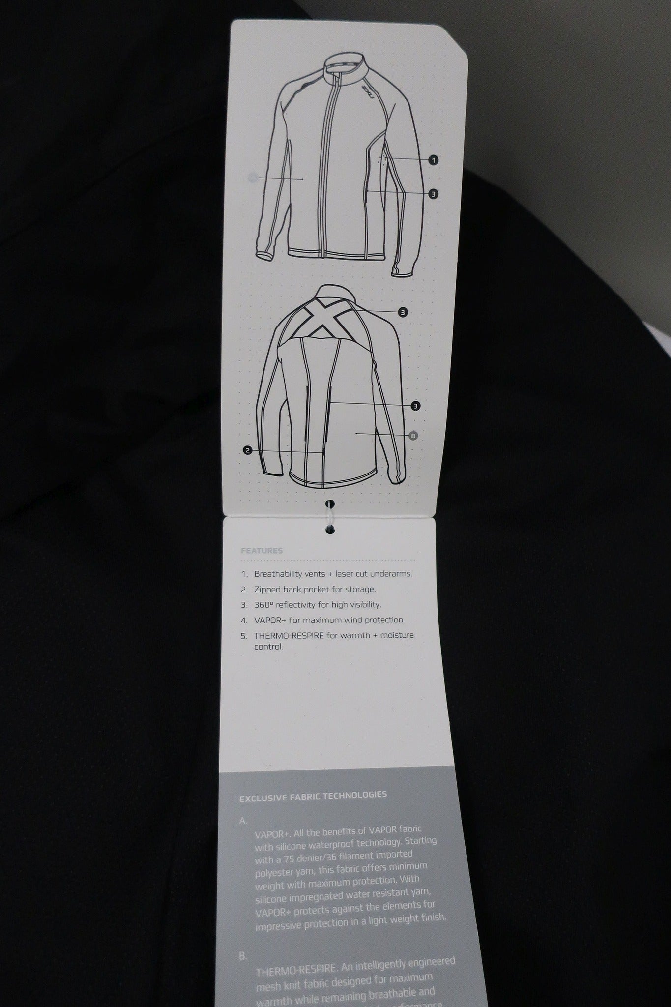 2XU vyriškas naujas sportinis švarkas L/XL dydis