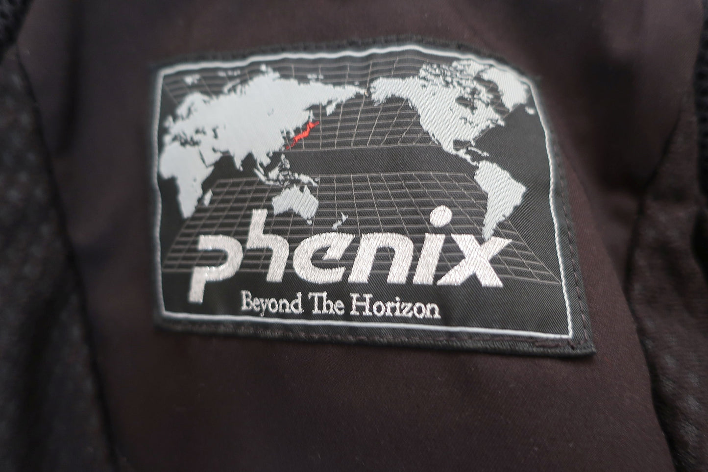 PHENIX moteriška striukė L dydis