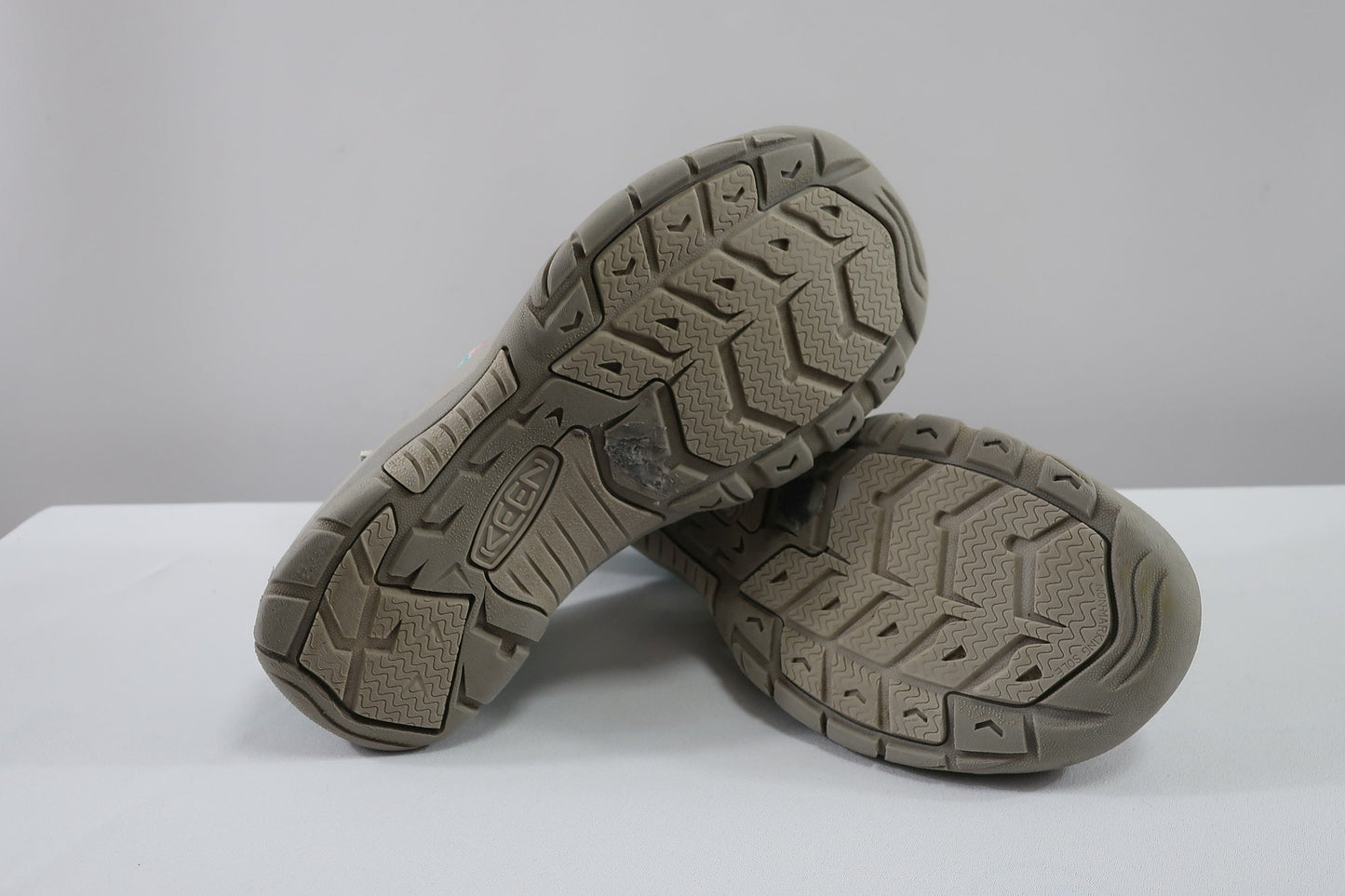 KEEN basutės /sandalai 37 dydis.