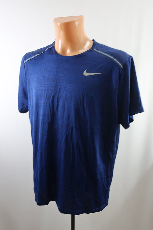 NIKE vyriški sportiniai marškinėliai XL dydis.
