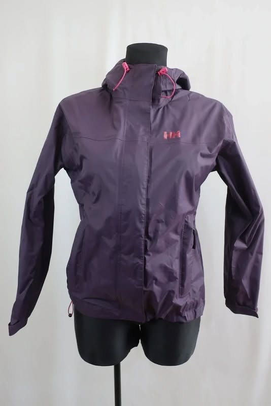 HELLY HANSEN moteriška lengva laminuota striukė S dydis.