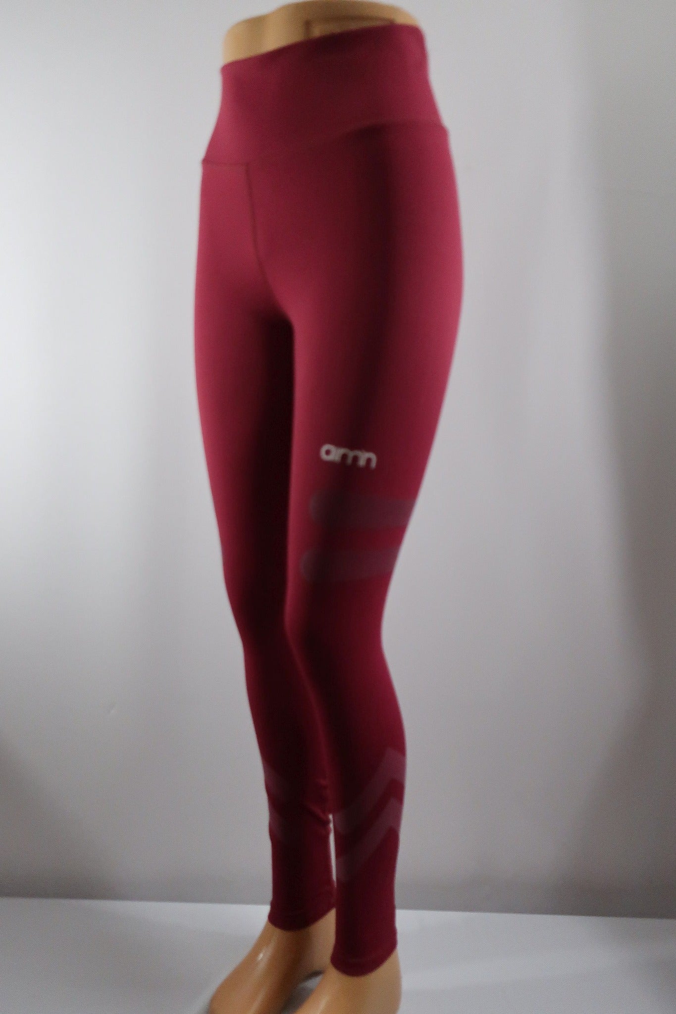 AIM'N moteriškos sportinės tamprės S/M dydis