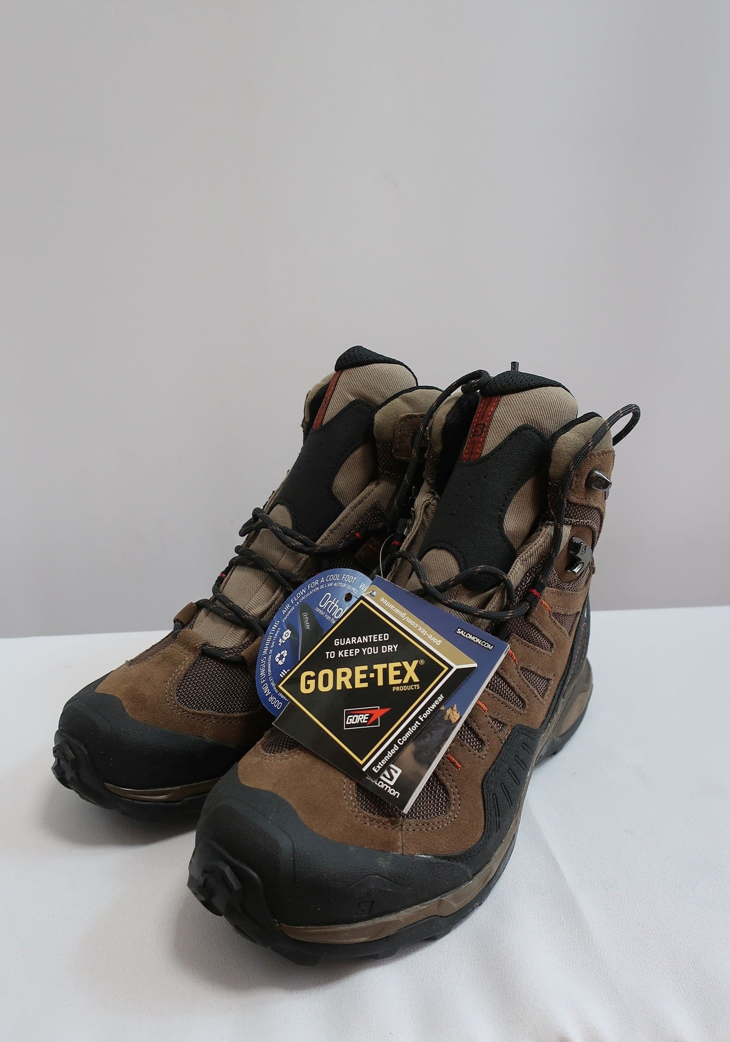 SALOMON nauji laisvalaikio, žygio batai su Gore-Tex 40 dydis