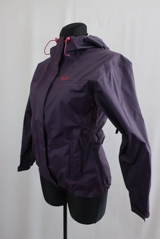HELLY HANSEN moteriška lengva laminuota striukė S dydis.