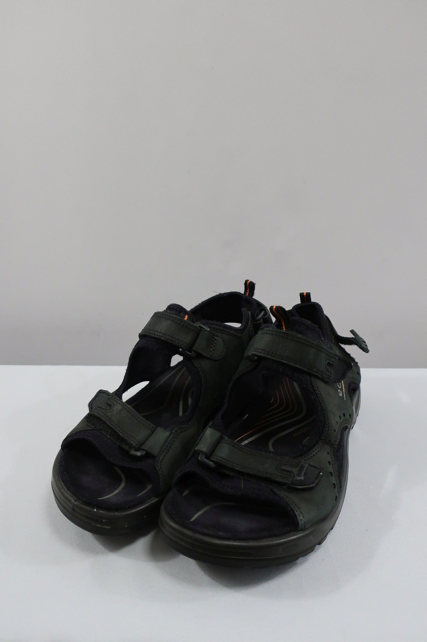 ECCO odiniai sandalai 42 dydis