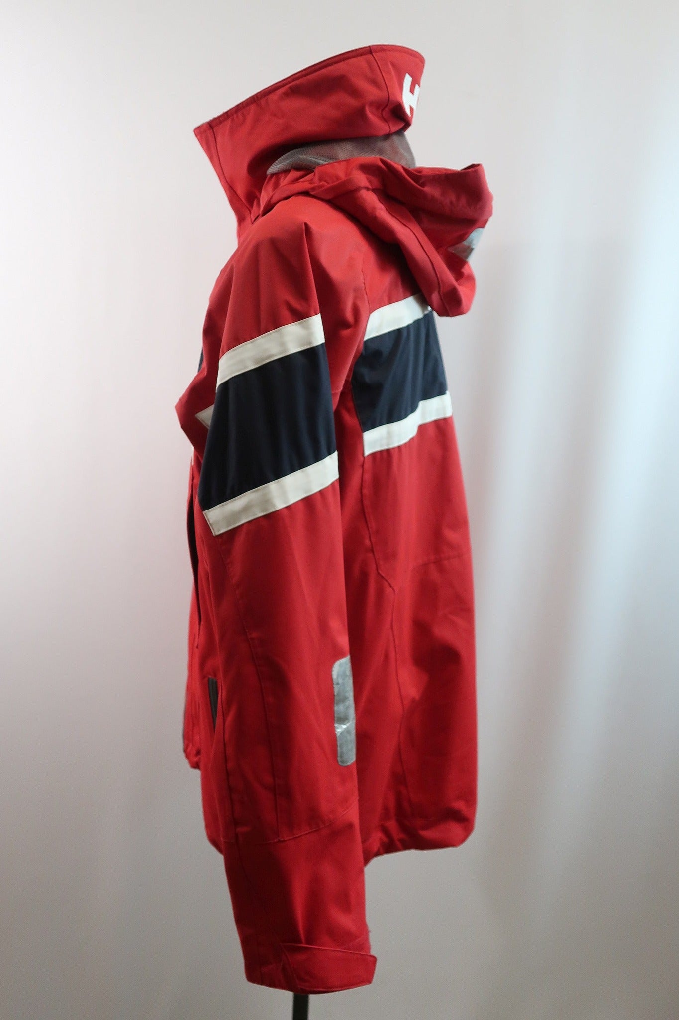 HELLY HANSEN vyriška striukė M dydis