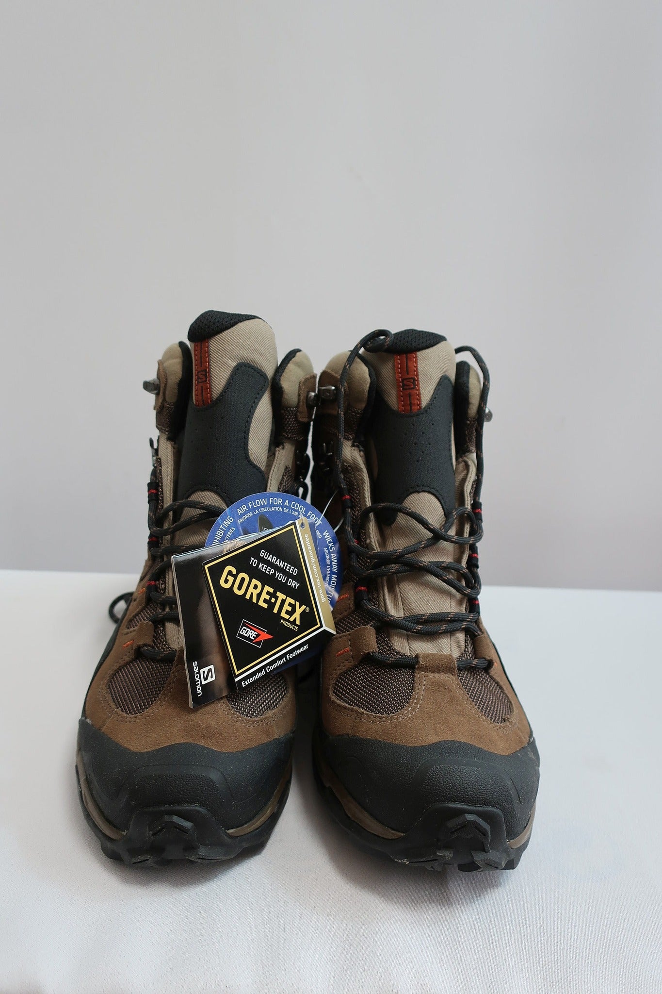 SALOMON nauji laisvalaikio, žygio batai su Gore-Tex 40 dydis