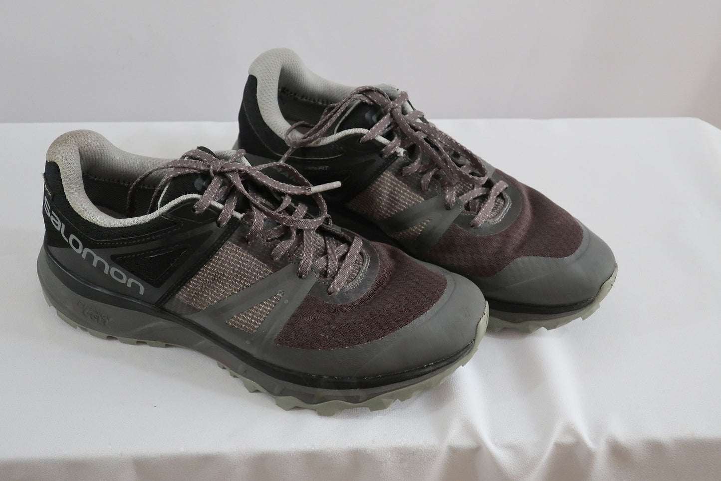 SALOMON laisvalaikio, žygio batai su Gore-Tex 43/43,5 dydis
