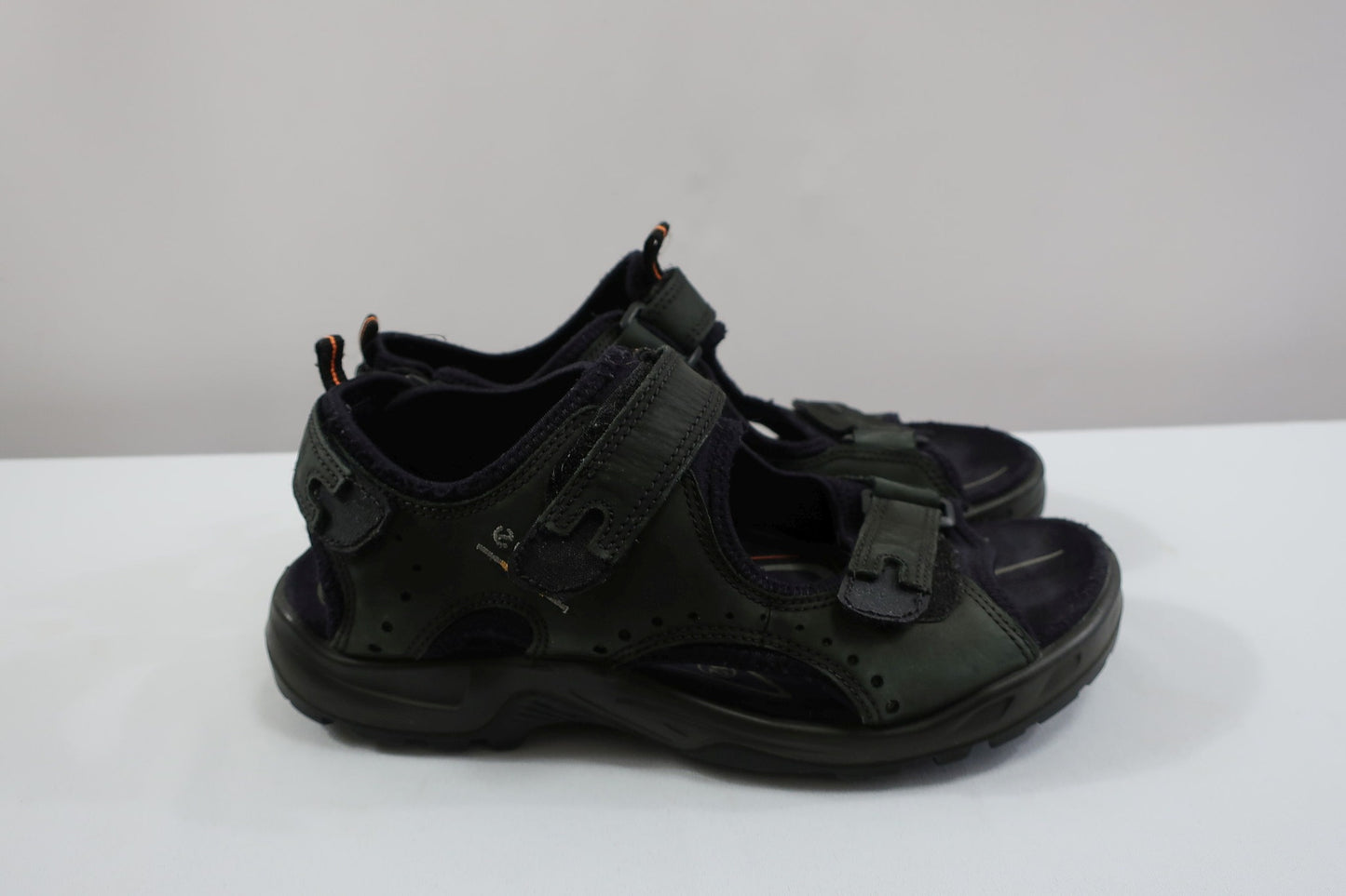 ECCO odiniai sandalai 42 dydis