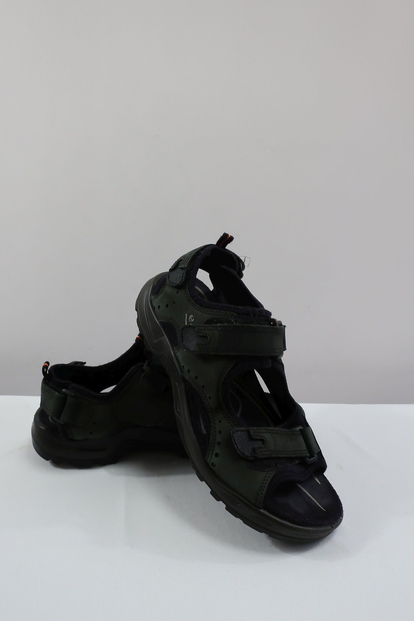 ECCO odiniai sandalai 42 dydis