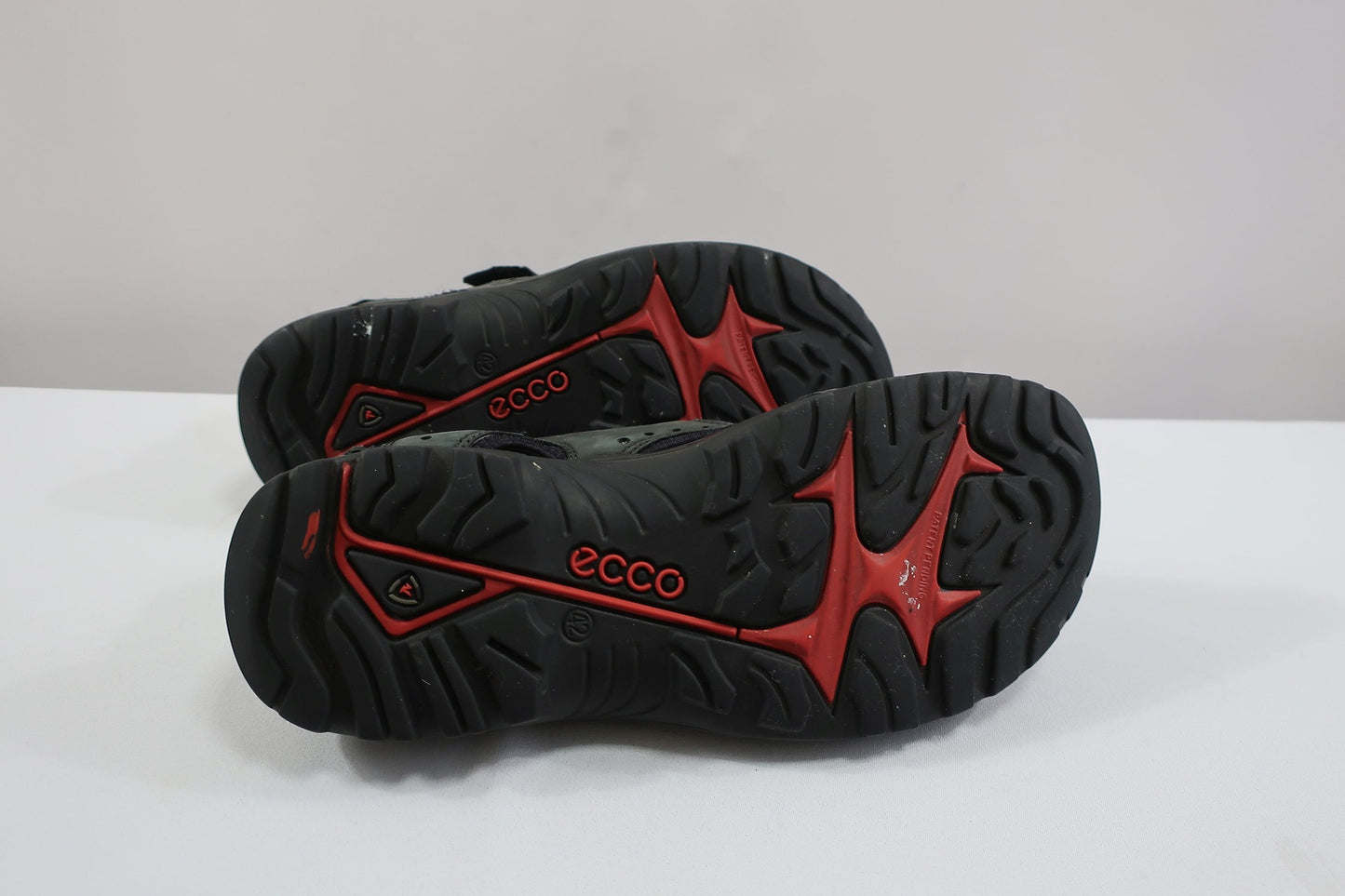 ECCO odiniai sandalai 42 dydis