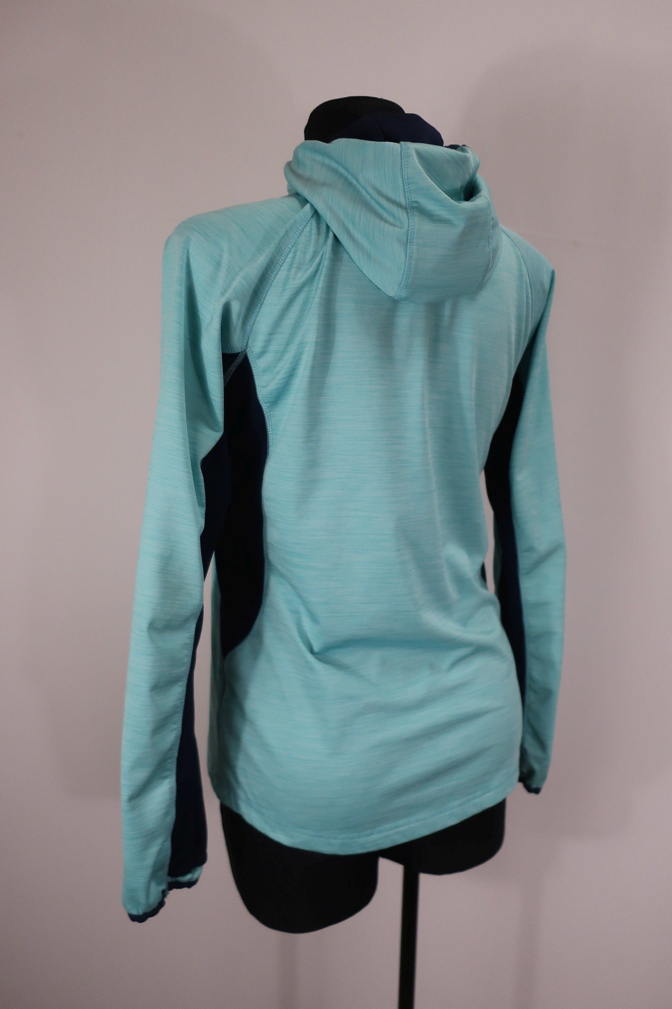 O'NEILLS moteriškas džemperis/šiltukas M/L dydis