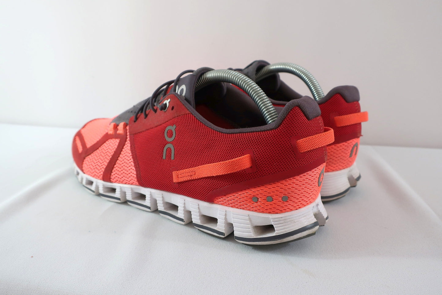 ON CLOUD (Swiss Engineering) sportiniai batai 43 dydis