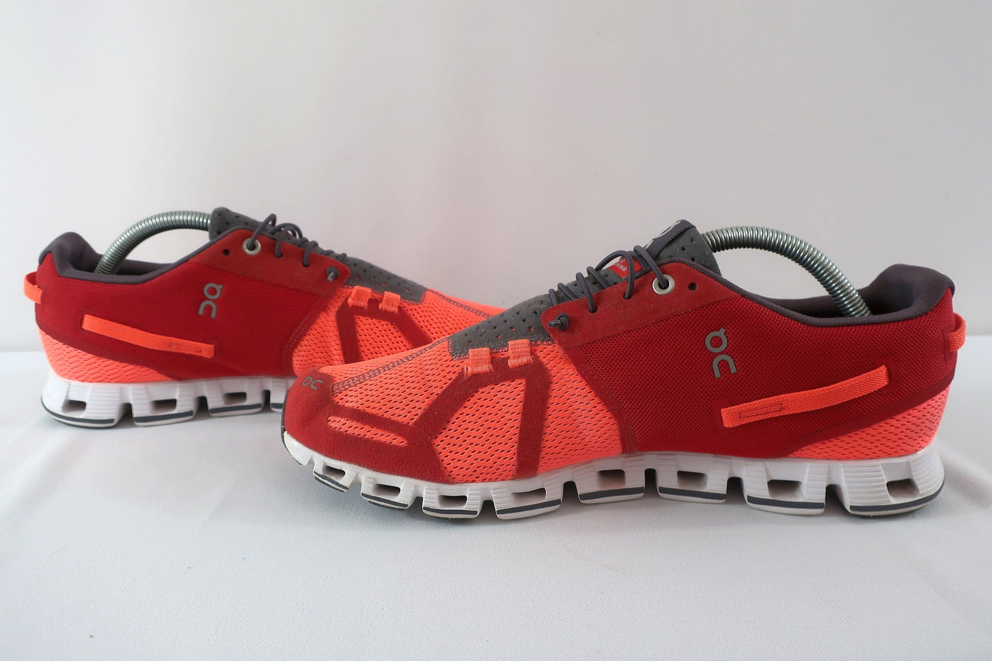 ON CLOUD (Swiss Engineering) sportiniai batai 43 dydis