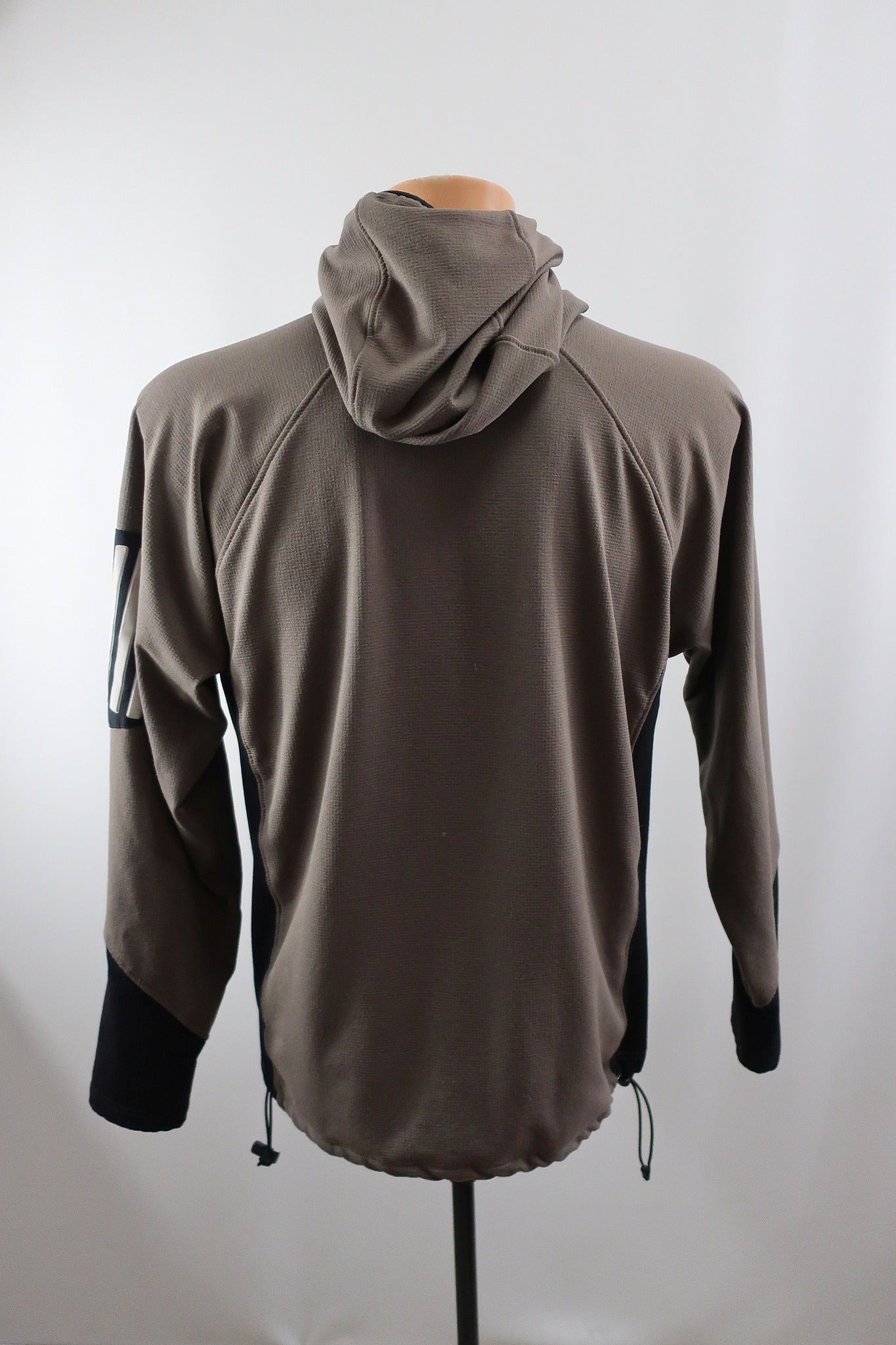 GAVIN GREEN vyriškas šiltukas/džemperis L dydis